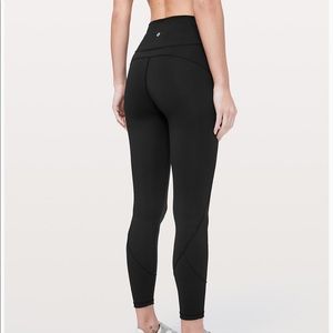 BNWT lululemon in movement tight 25”